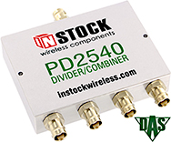 PD2540, RoHS 4-way power divider combiner with BNC coaxial connectors spanning 698-2700 MHz
